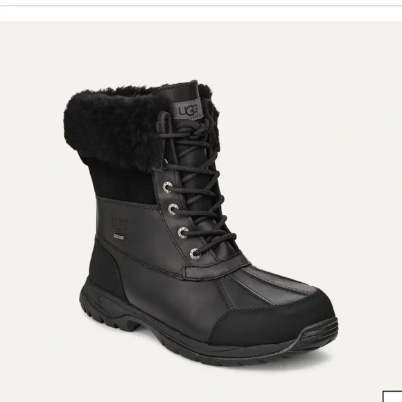 Brand new UGG size 9